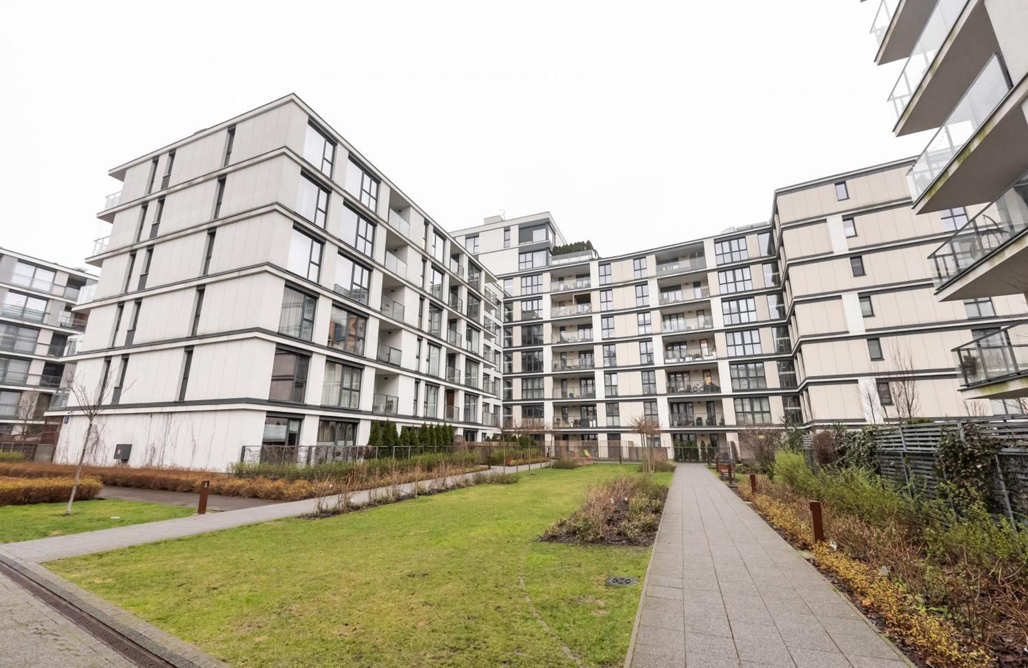 Business Mokotow Park 111 Butas
